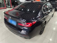 BMW 5 Series 525Li M Sport Package - ფოტო 7