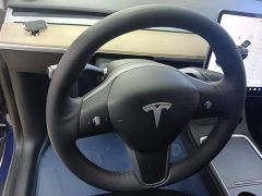Tesla Model Y Standard Range RWD - ფოტო 11