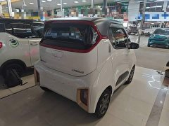 Baojun E200 2020 305KM Smart Edition - ფოტო 7