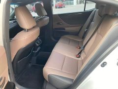 Lexus ES 2023 260 Excellence Edition - ფოტო 13