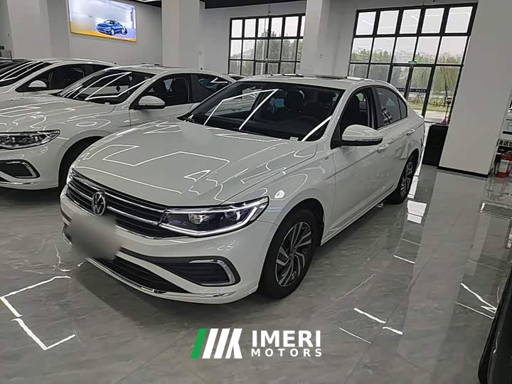 Volkswagen Bora 200TSI DSG Comfort Navigation Edition - ავტომობილი ჩინეთიდან