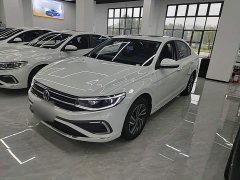 Volkswagen Bora 200TSI DSG Comfort Navigation Edition - ფოტო 2
