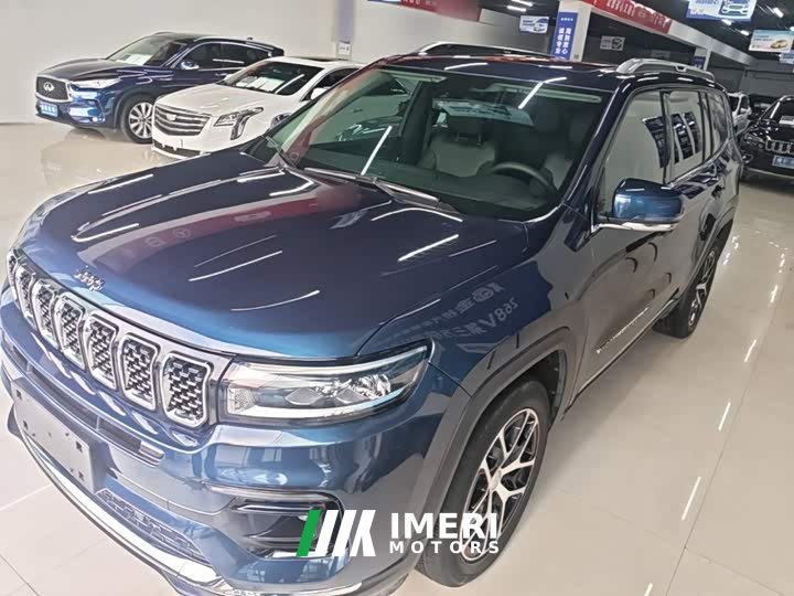 Jeep Grand Commander 2022 2.0T AWD Luxury - ავტომობილი ჩინეთიდან