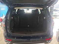 Jeep Grand Commander 2022 2.0T AWD Luxury - ფოტო 19