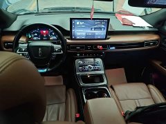 Lincoln Explorer 2021 2.7T AWD Prestige - ფოტო 10