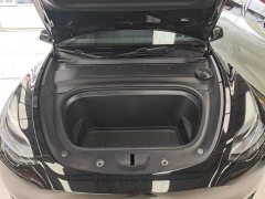 Tesla Model Y Long Range All-Wheel Drive - ფოტო 20