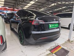 Tesla Model Y Long Range All-Wheel Drive - ფოტო 5