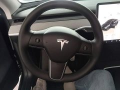 Tesla Model Y Rear-Wheel Drive - ფოტო 11