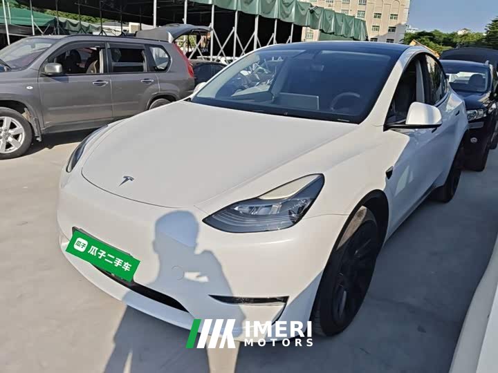 Tesla Model Y Long Range All-Wheel Drive 3D7