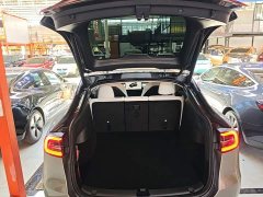 Tesla Model Y Long Range All-Wheel Drive - ფოტო 19