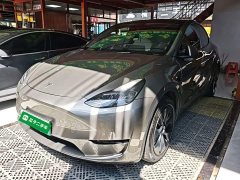 Tesla Model Y Long Range All-Wheel Drive - ფოტო 2