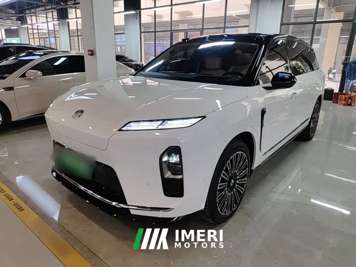NIO ES8 Six-Seat Executive Luxury Edition