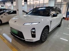 NIO ES8 Six-Seat Executive Luxury Edition - ფოტო 2