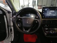 Lincoln Explorer 2.0T Two-Wheel Drive Premium - ფოტო 11