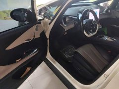 BYD Dolphin 420km Fashion Edition - ფოტო 12
