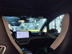 BYD Dolphin 420km Fashion Edition - ფოტო 14