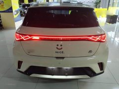 BYD Dolphin 420km Fashion Edition - ფოტო 4