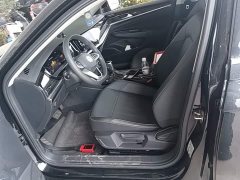 Volkswagen Passat Outstanding Edition 280TSI Business Version - ფოტო 15