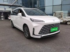 Buick GL8 New Energy Lusang Respect Edition - ფოტო 4
