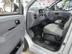 Wuling Yangguang 2024 300km Comfort Enclosed Window Version 60kW - ფოტო 16