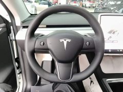 Tesla Model Y Rear-Wheel Drive - ფოტო 11