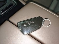 Volkswagen Viloran 330TSI Business Edition - ფოტო 9