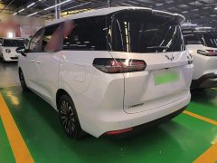 Wuling Starlight 730 New Energy PHEV 125km Luxury - ფოტო 5