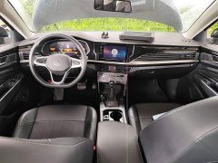 Volkswagen Passat Outstanding Edition 280TSI Business Version - ფოტო 10