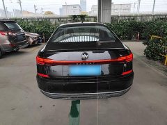 Volkswagen Passat Outstanding Edition 280TSI Business Version - ფოტო 6