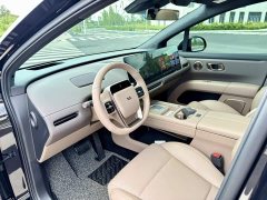Li Auto i6 2025 Two-Wheel Drive Standard - ფოტო 15