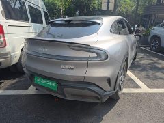 Xiaomi YU7 Four-Wheel Drive Max Edition - ფოტო 7