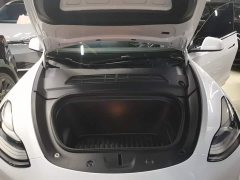 Tesla Model Y Standard Range RWD - ფოტო 20