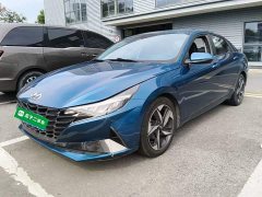 Hyundai Elantra 1.5L CVT Luxury - ფოტო 1