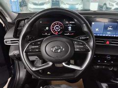 Hyundai Elantra 1.5L CVT Luxury - ფოტო 11