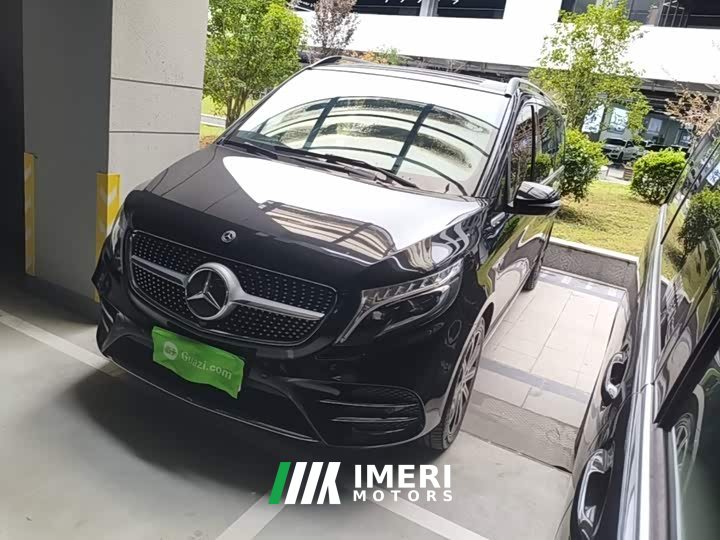 Mercedes-Benz V-Class V 260 L Long Wheelbase Luxury Edition