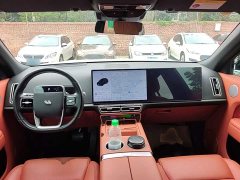 Li Auto Ideal L8 Air - ფოტო 10