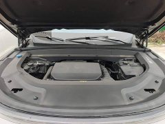 Li Auto Ideal L8 Air - ფოტო 20
