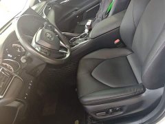 Toyota Camry 2.0G Luxury - ფოტო 15