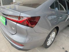SAIC MG i5 1.5L CVT Luxury - ფოტო 8