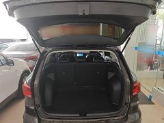 Volkswagen Jetta VS7 Black Edge 1.4T Automatic Comfort Edition - ფოტო 19