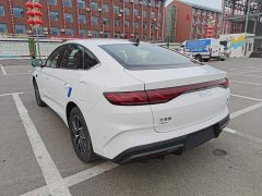 BYD Qin L DM-i 128KM Leading Edition - ფოტო 5