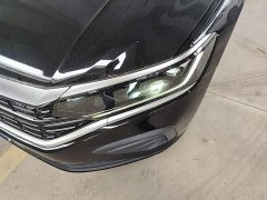 Volkswagen Passat Outstanding Edition 280TSI Business Version - ფოტო 18