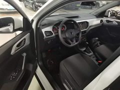 Volkswagen Tacqua 1.5L Automatic Smart Connected Edition - ფოტო 16