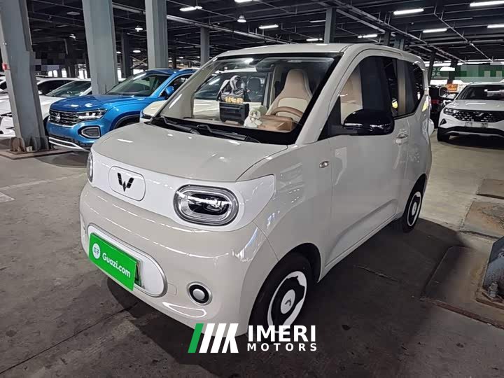 Wuling Hongguang MINIEV Third Generation 215km Youth Edition