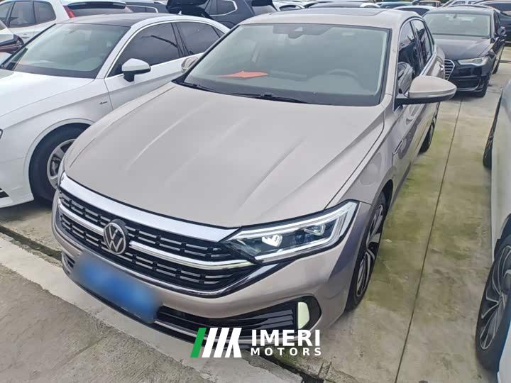 Volkswagen Sagitar 300TSI DSG Excellence Edition