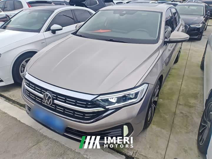 Volkswagen Sagitar 300TSI DSG Excellence Edition
