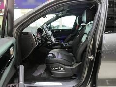 Porsche 2019 Cayenne 3.0T - ფოტო 11