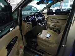 Buick GL8 ES Luxe Enjoyment Edition - ფოტო 16