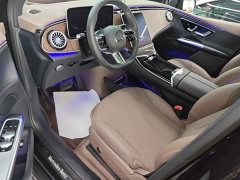 Mercedes-Benz EQE SUV 500 4MATIC Luxury - ფოტო 15