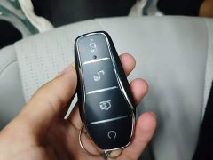 BYD Seal 05 DM-i Smart Driving Edition 55KM Prestige Edition - ფოტო 9